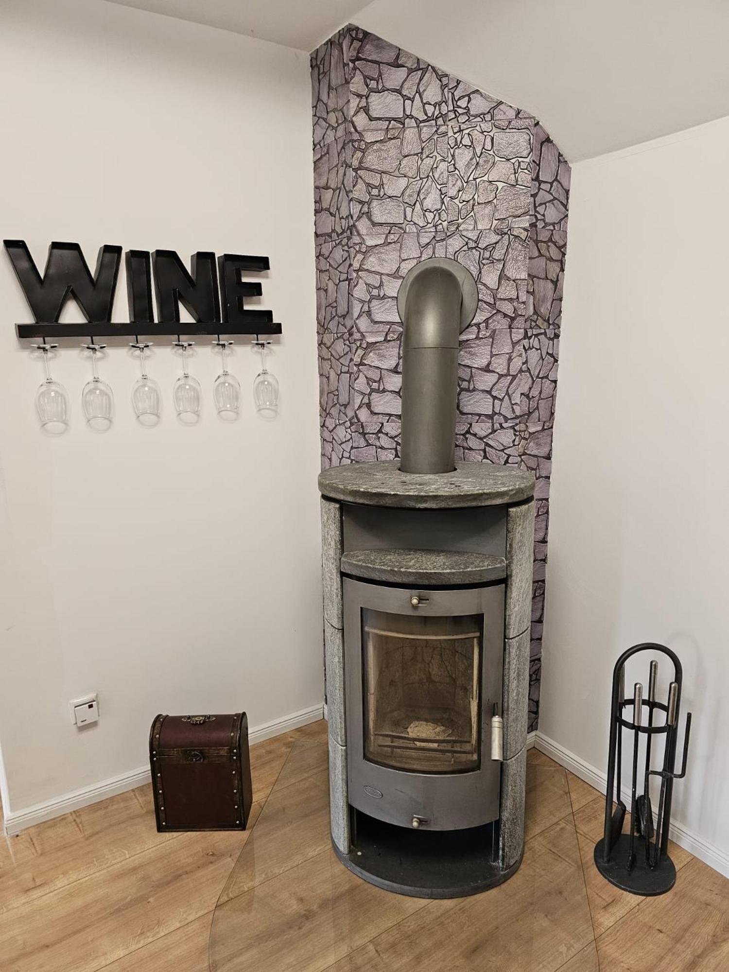 Tautraum Suite Mit Whirlpool Und Gruenem Ausblick Wilhelmshaven Luaran gambar